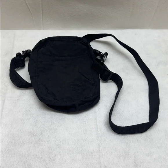 Baggu Sport Crossbody Bag Black - Picture 5 of 7